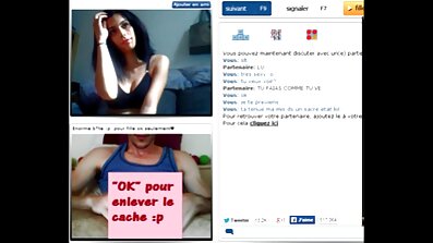 Loira De Seios Naturais beijou um cara por sexo real caseiro dinheiro depois que ele postou um novo vídeo nas redes sociais