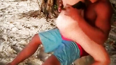 Índia gordinha: uma vídeo pornô caseiro brasileiro mulher honesta, se ela trai, então não é câncer, mas apenas em uma posição missionária